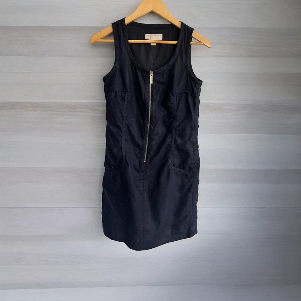 Beautiful Michael Kors dress, size 2